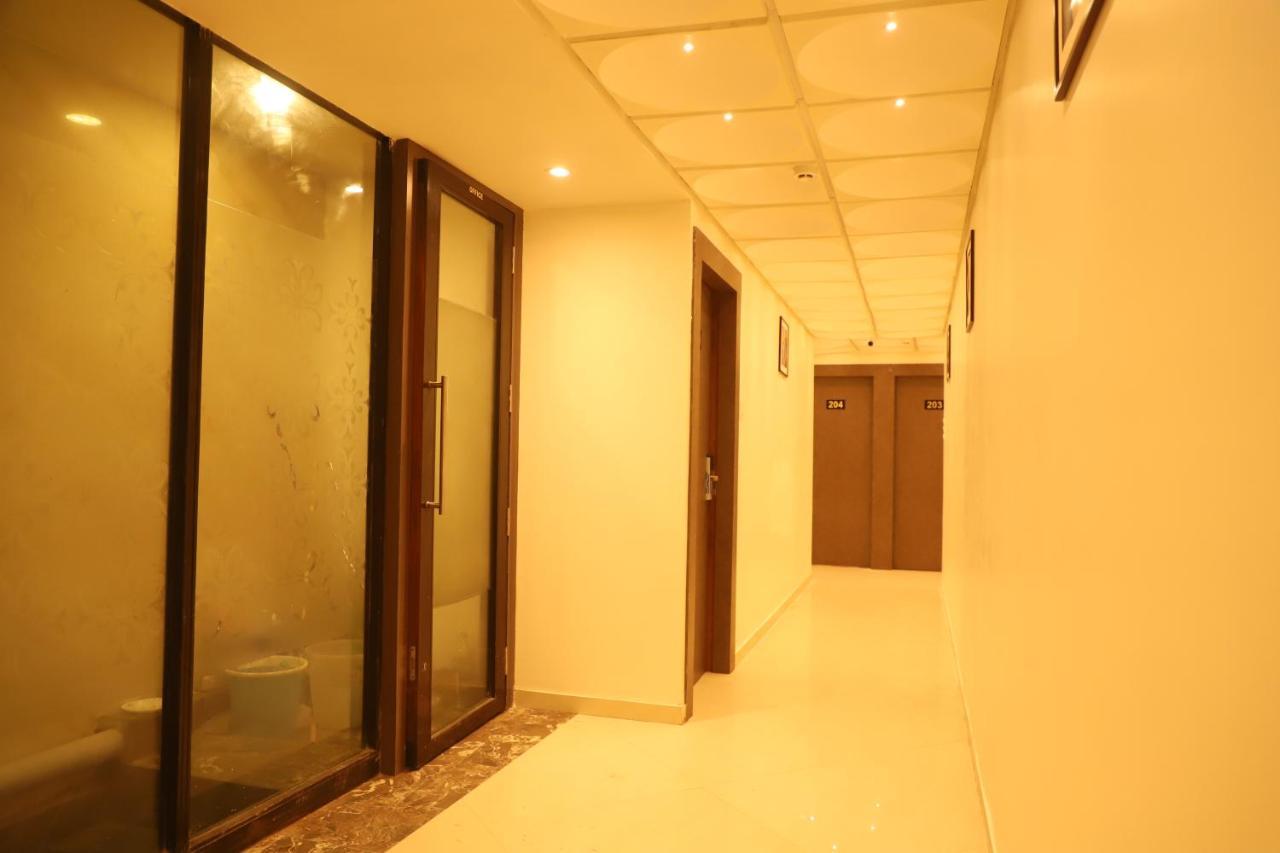 Hotel Sai Pritam Βομβάη Εξωτερικό φωτογραφία