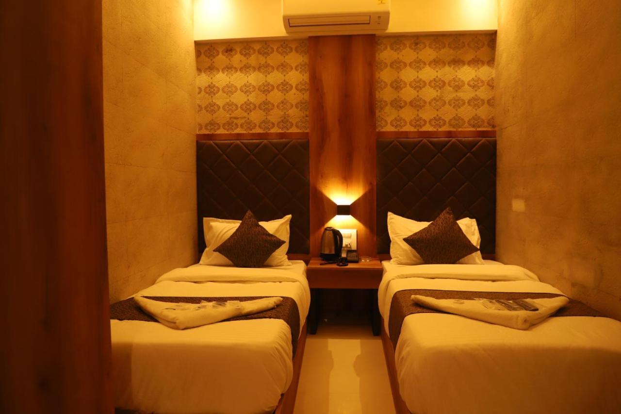 Hotel Sai Pritam Βομβάη Εξωτερικό φωτογραφία