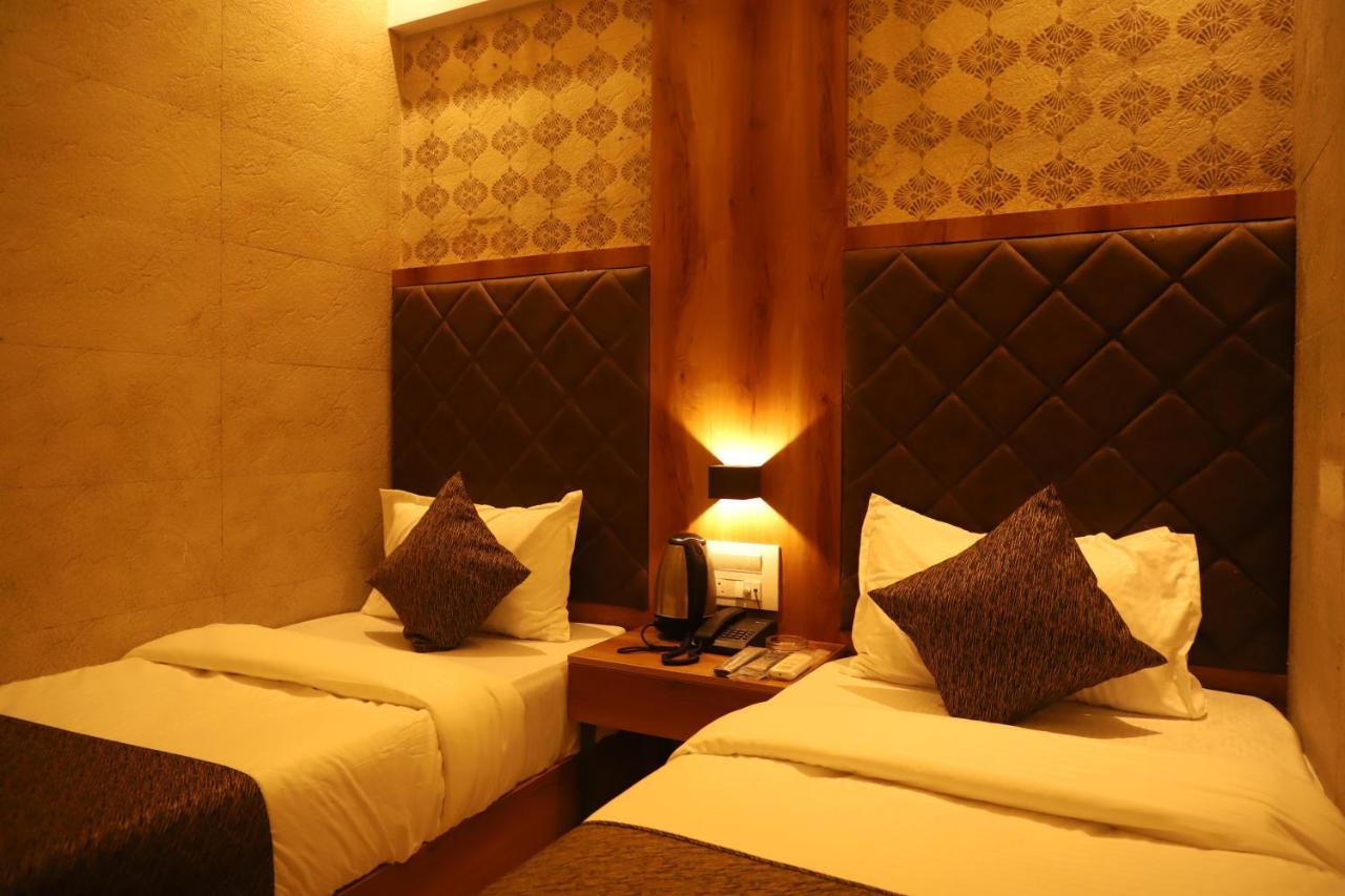 Hotel Sai Pritam Βομβάη Εξωτερικό φωτογραφία