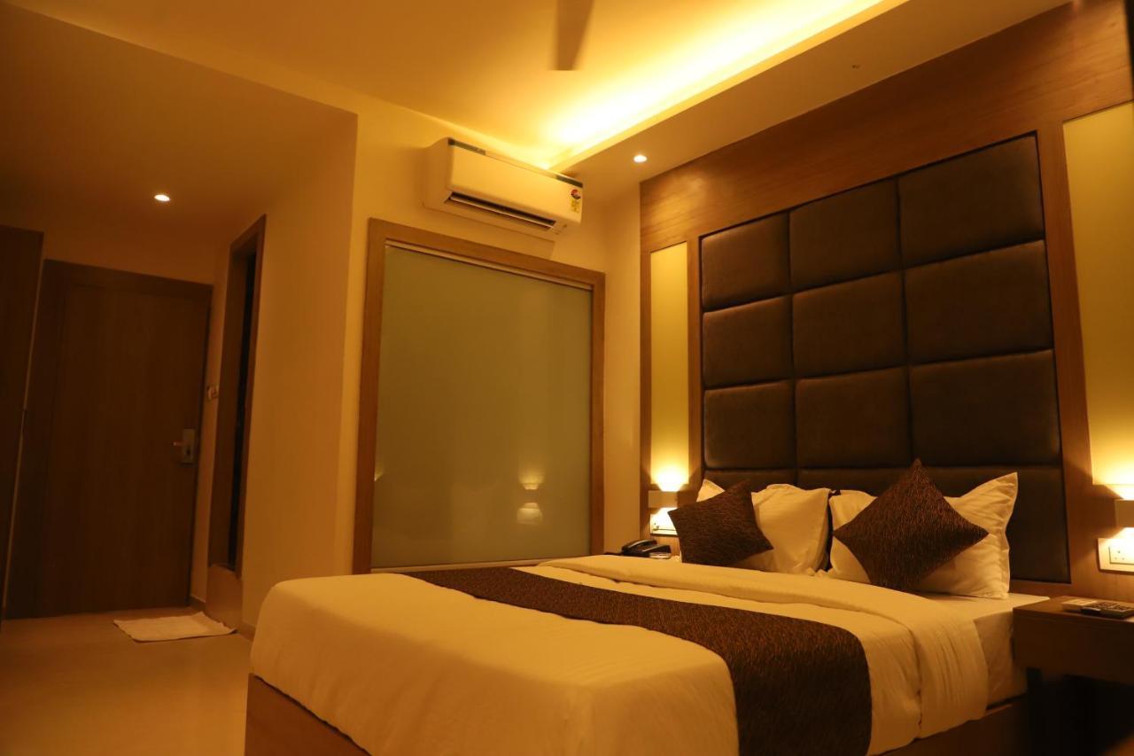 Hotel Sai Pritam Βομβάη Εξωτερικό φωτογραφία