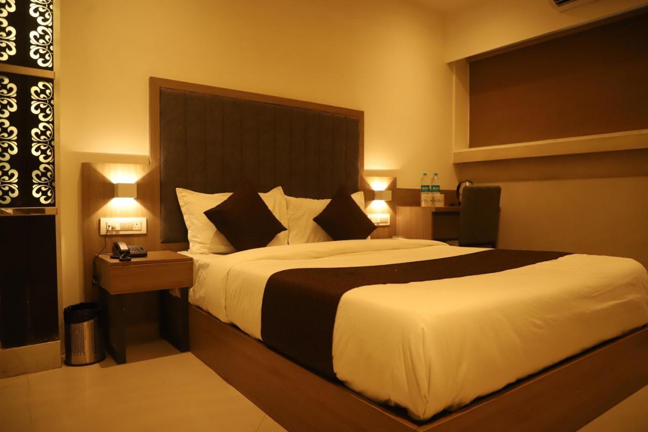 Hotel Sai Pritam Βομβάη Εξωτερικό φωτογραφία