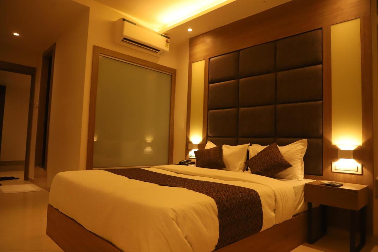 Hotel Sai Pritam Βομβάη Εξωτερικό φωτογραφία
