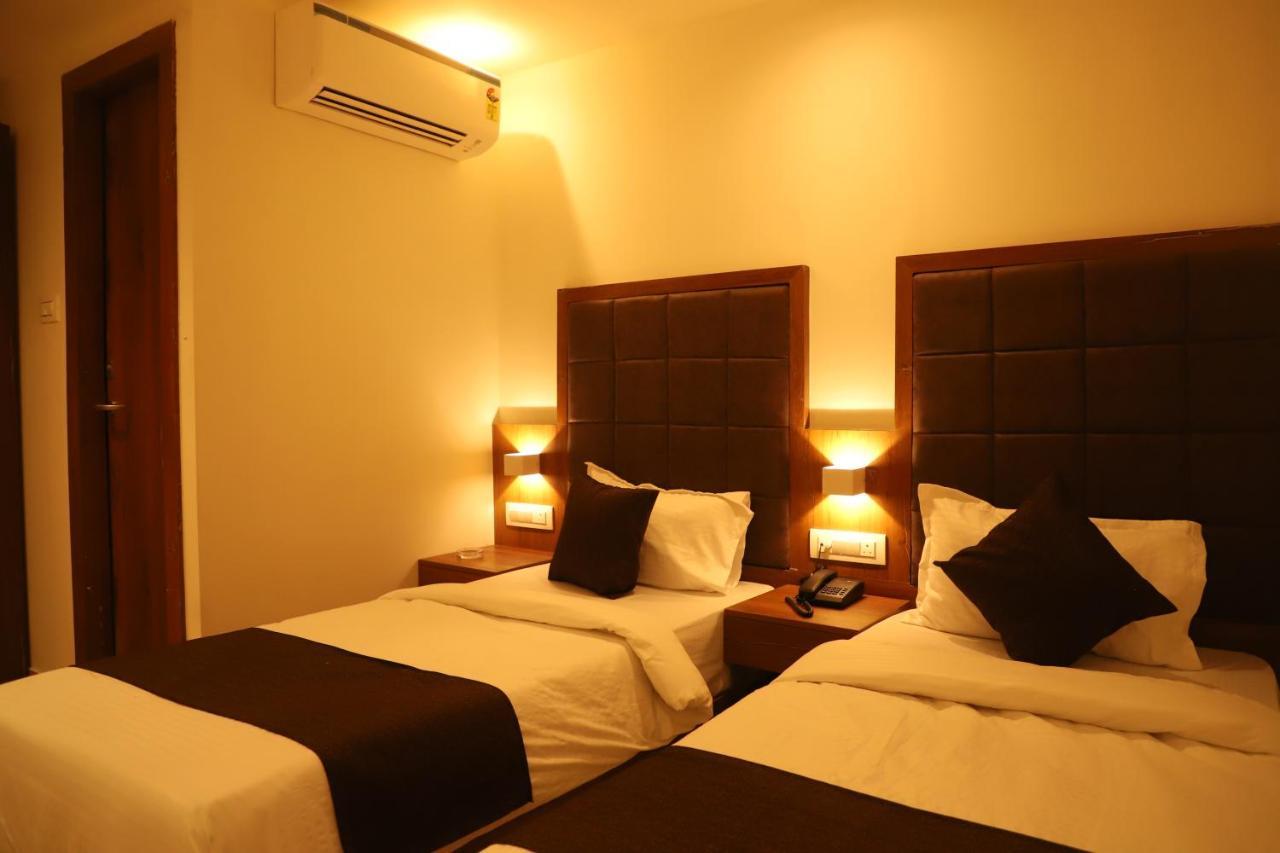 Hotel Sai Pritam Βομβάη Εξωτερικό φωτογραφία