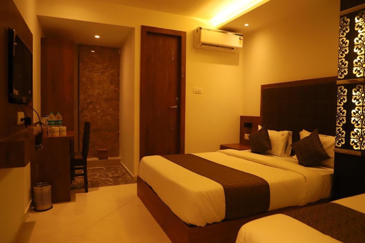 Hotel Sai Pritam Βομβάη Εξωτερικό φωτογραφία