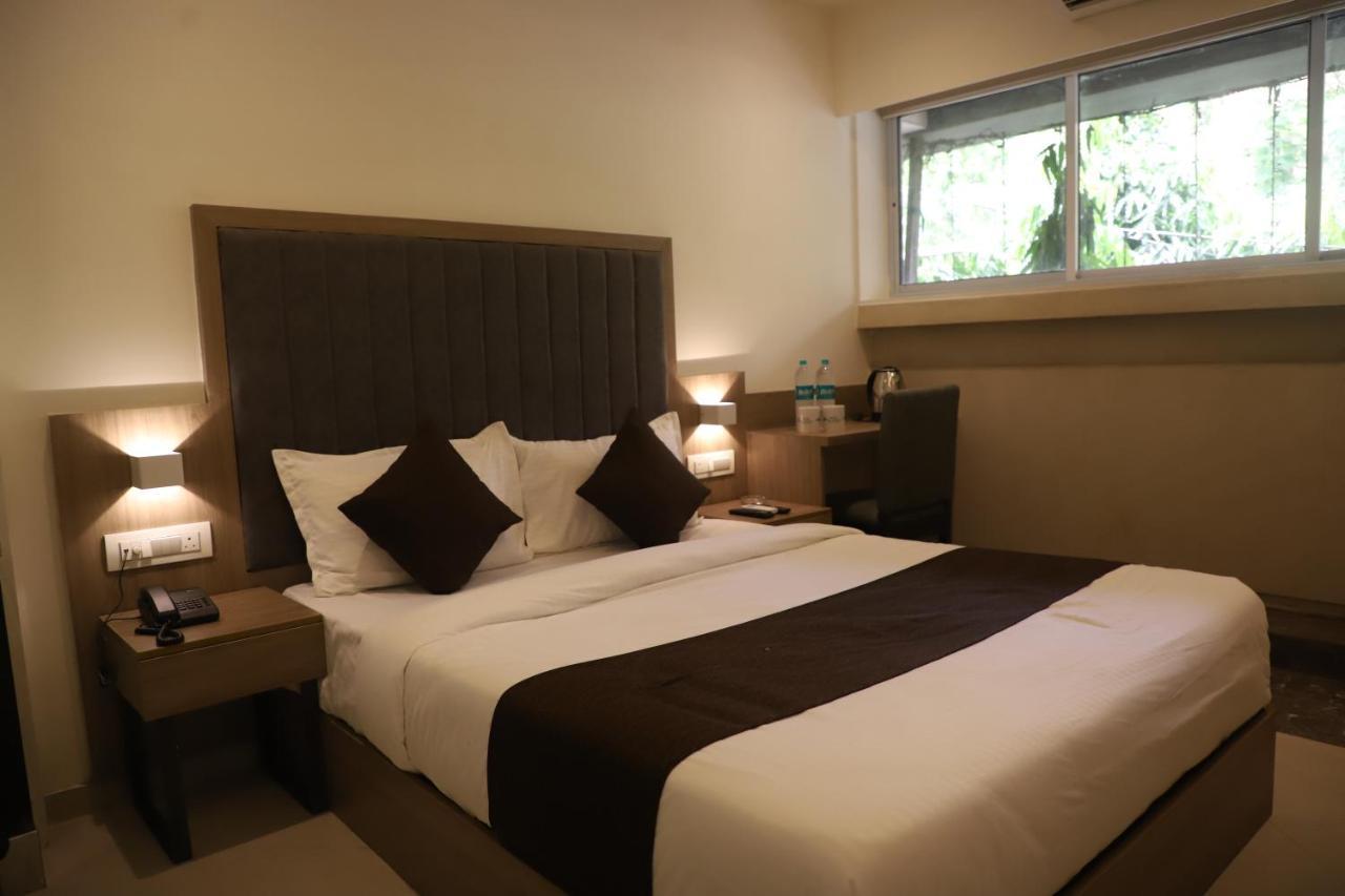 Hotel Sai Pritam Βομβάη Εξωτερικό φωτογραφία