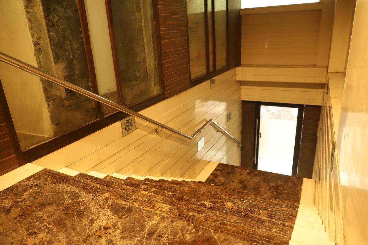 Hotel Sai Pritam Βομβάη Εξωτερικό φωτογραφία